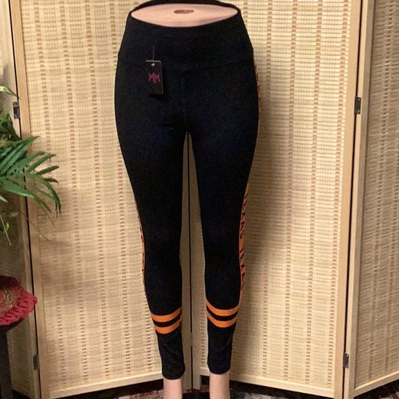 LARGE TEXAS TIGHTS. - Picture 6 of 10